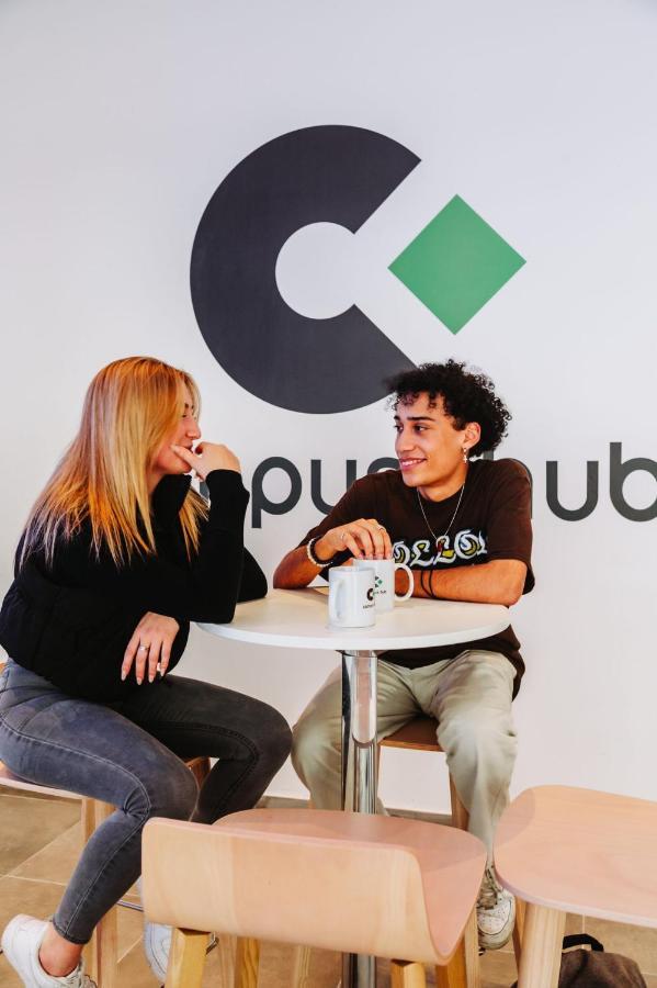 Campus Hub Vandrarhem Msida Exteriör bild