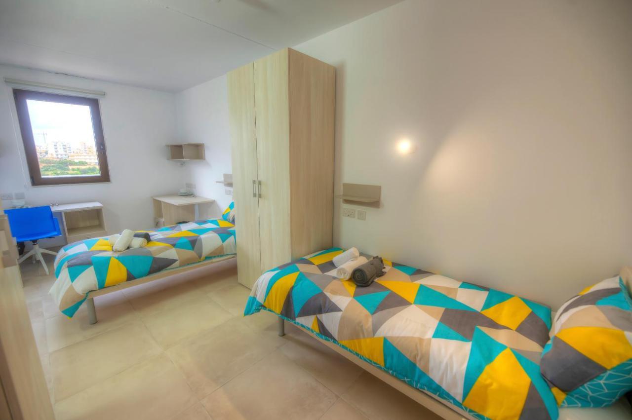 Campus Hub Vandrarhem Msida Exteriör bild